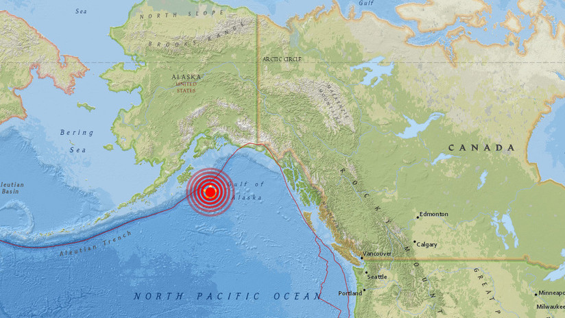 Decretan alerta de tsunami tras registrarse un terremoto de magnitud 7,9 en el golfo de Alaska