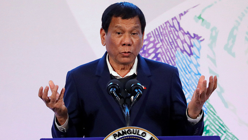 "Me gustaría tener las vírgenes aquí": Duterte se mofa del Estado Islámico (VIDEO)