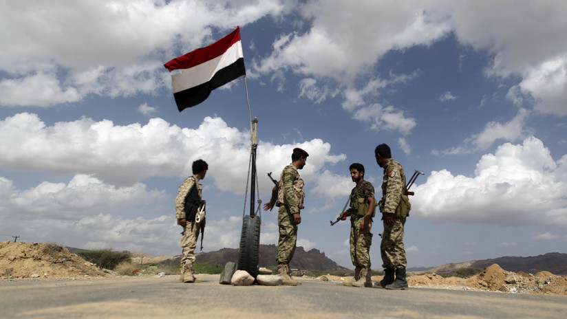 Un ataque suicida deja 10 policías muertos en Yemen