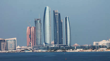 Panorámica de las torres Etihad en Abu Dhabi (Emiratos Árabes Unidos).