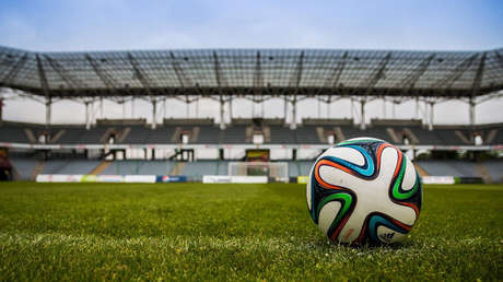 Este es el primer futbolista de la historia comprado con bitcoines