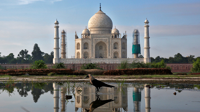 Pánico en la India: el Taj Majal está cambiando de color. Esta es la razón (FOTOS)