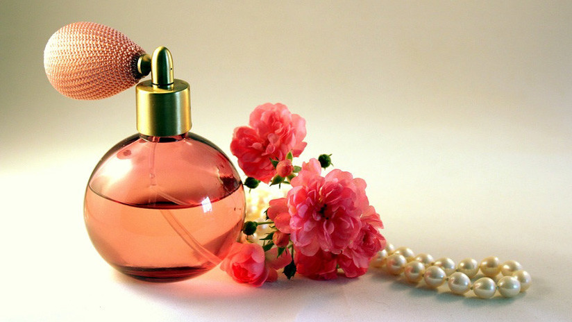 Revelan los efectos negativos del perfume