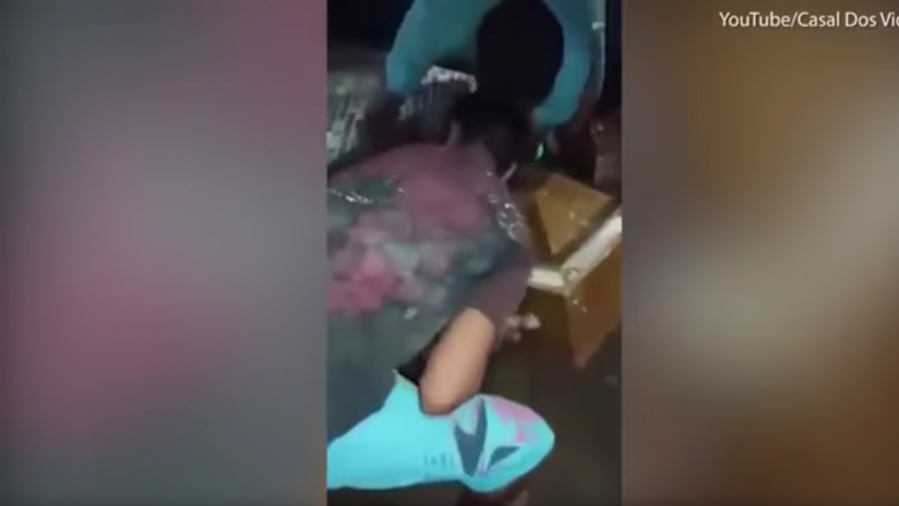 Video terrorífico: Abren el ataúd de una mujer que por 11 días permaneció enterrada viva