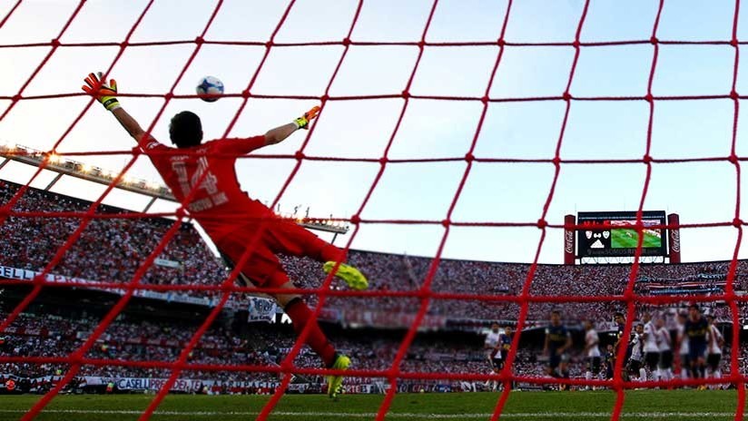 El ritual con el que portero evitó la descalificación de su equipo en la Copa de Francia (VIDEO)