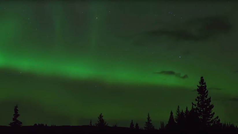 La NASA resuelve con ayuda de astrónomos aficionados el misterio de unas luces púrpuras en el cielo