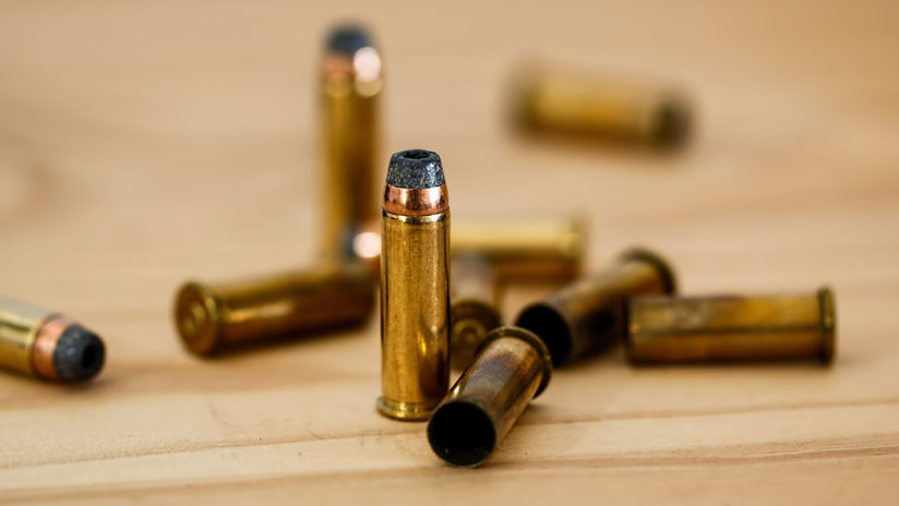 Pide dinero para hacerse un tatuaje, pero compra un arma para perpetrar una masacre en su escuela