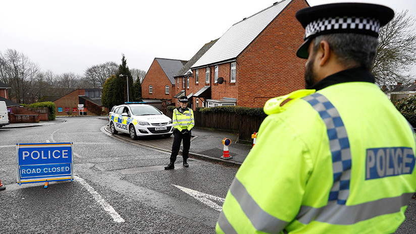 La Policía británica sugiere que Skripal entró en contacto con el veneno en su casa