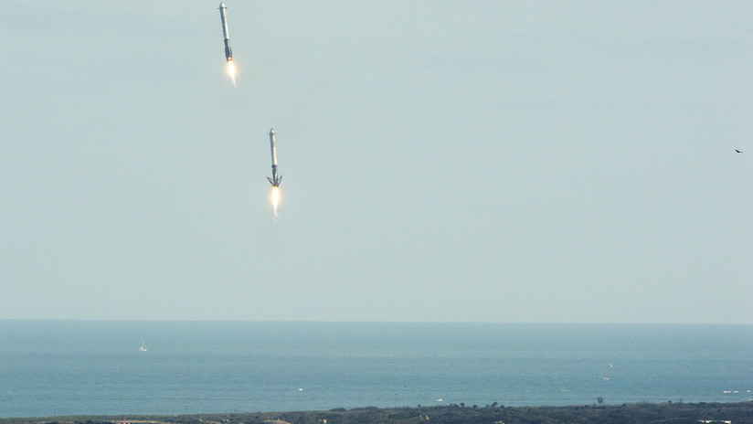 SpaceX usaría "globos gigantes" para bajar a tierra etapas superiores de sus cohetes