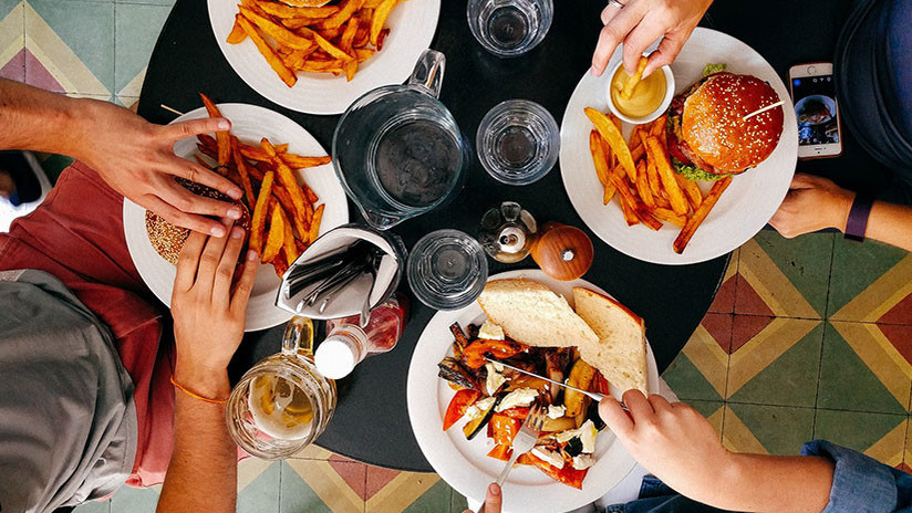 ¿Qué es más sano, casarse o permanecer soltero?