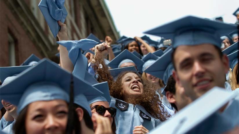 Una joven es admitida por 113 universidades y recibe ofertas de beca por 4 millones de dólares
