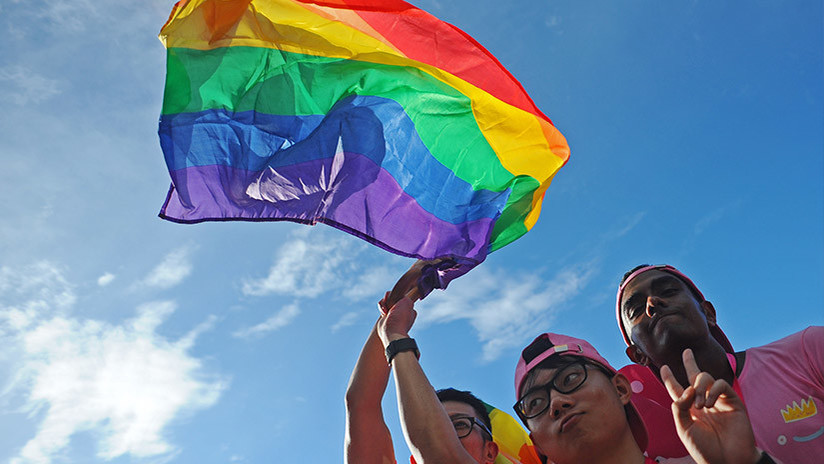 Italy Just Recognized Two Gay Men As Adoptive Fathers For The First Time