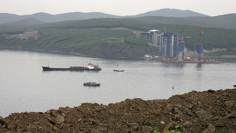 Rusia inaugura su 'megapuente' en Crimea... y empieza a construir otro