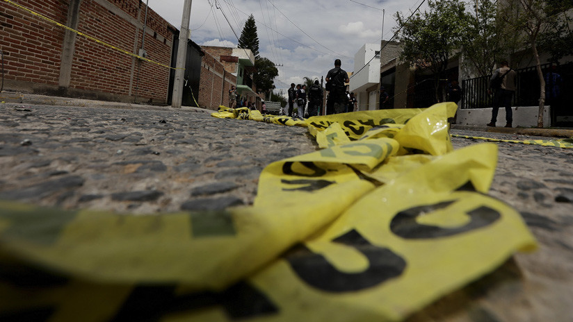México: Atacan a balazos a un policía en Nezahualcóyotl