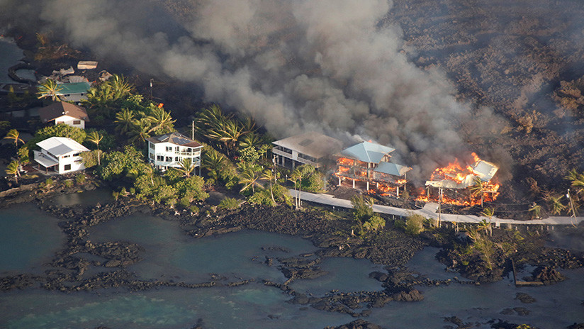 IMPACTANTES IMÁGENES: Así 'se traga' la lava vecindarios enteros de la Isla Grande de Hawái (VIDEOS)