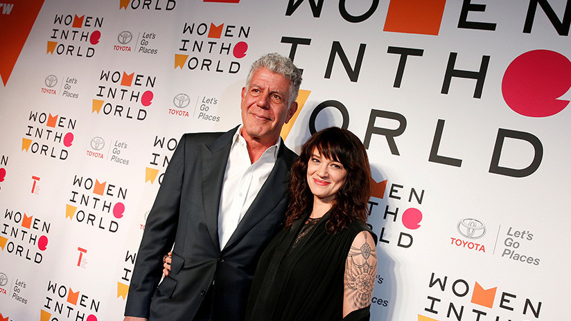 La novia del fallecido chef Anthony Bourdain deja este conmovedor mensaje
