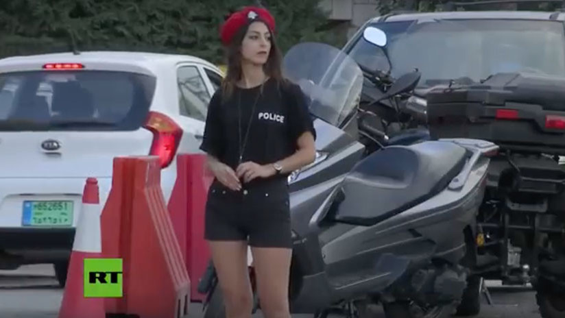 VIDEO: Mujeres policía en pantalones cortos causan revuelo en el Líbano