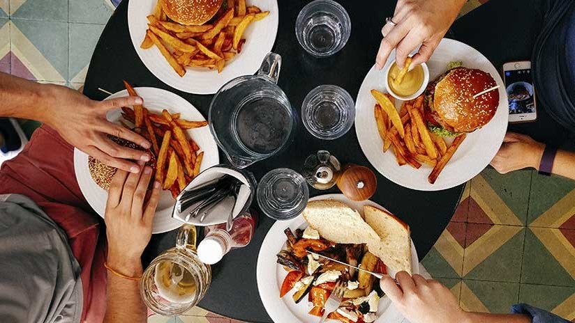 La verdad detrás de los titulares sobre alimentos que causan cáncer