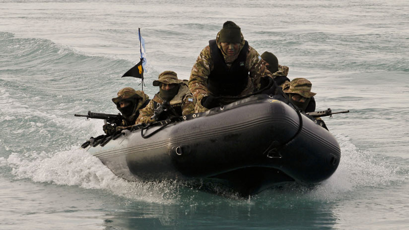 Ara San Juan, el ahora olvidado submarino Argentino desaparecido con 44 tripulantes a bordo - Página 6 5b291df4e9180fc7148b4567