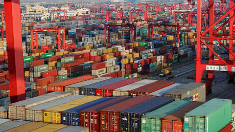 Contenedores en el puerto de Yangshan en Shanghái (China), el 24 de septiembre de 2016.