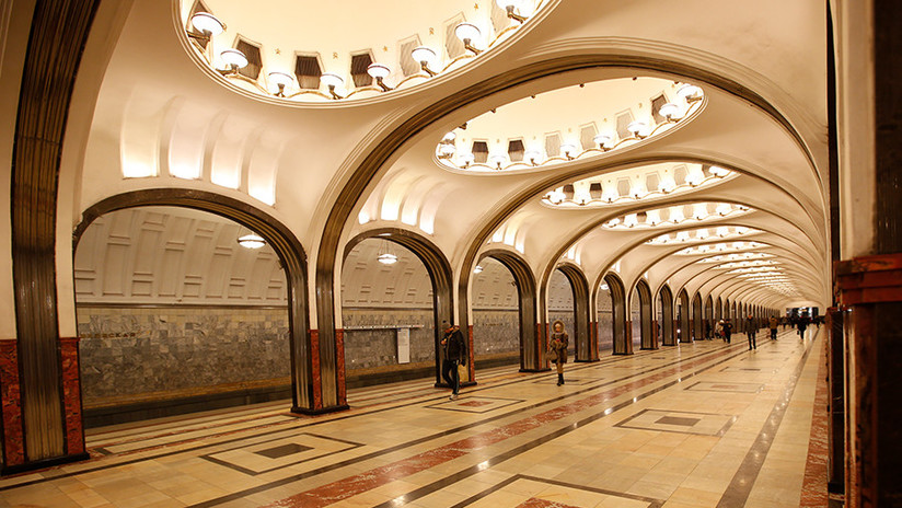 FOTOS: Las estaciones de metro mÃ¡s bellas de MoscÃº, elegidas por arquitectos franceses en el Mundial