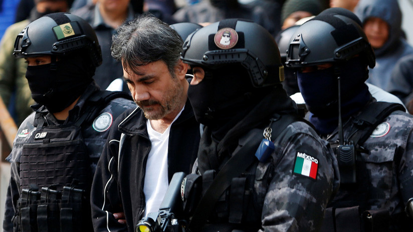 VIDEO: México extradita a 'El Licenciado' hacia EE.UU. para declarar contra 'El Chapo'