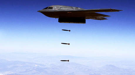 EE.UU. prueba su bomba termonuclear B61-12 desde un bombardero B-2