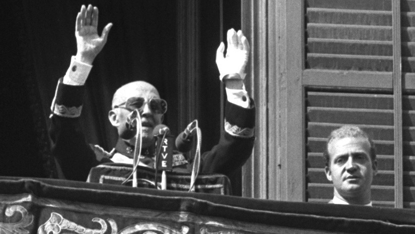 El Gobierno de España aprueba el decreto que permitirá exhumar a Francisco Franco