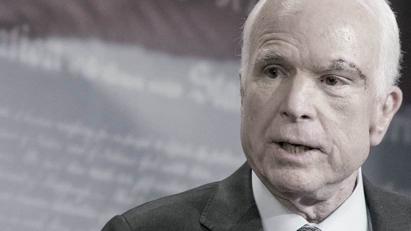 Muere a los 81 años el senador estadounidense John McCain