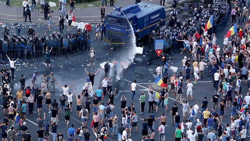 Cientos de manifestantes heridos e intoxicados