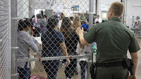 Vista del interior de un centro de detención en el Valle del Río Grande, Texas (EE.UU.), el 17 de junio de 2018.