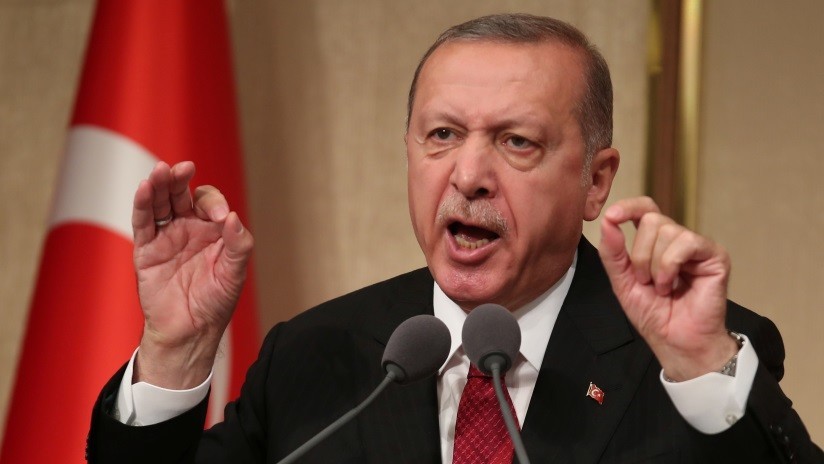 Erdogan: "Tenemos que acabar con el dominio del dólar de una vez por todas"