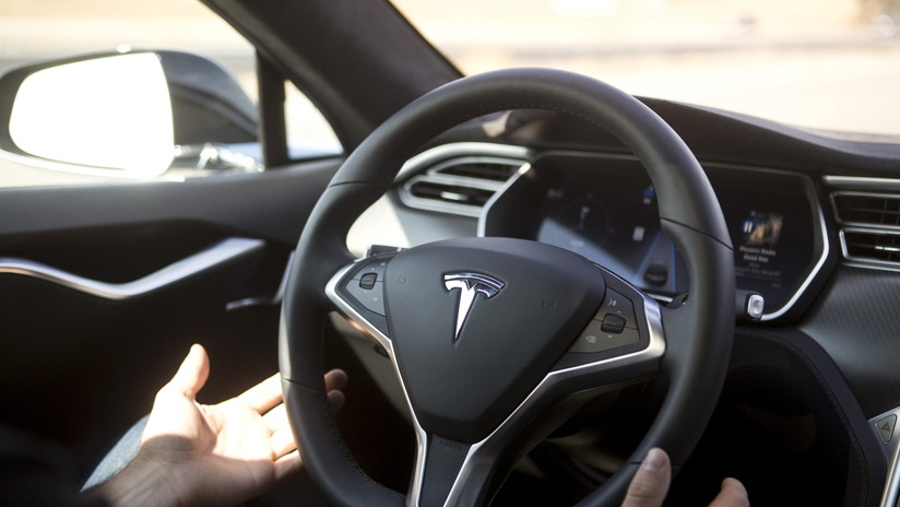 Elon Musk encuentra una fórmula para hacer más baratos sus coches Tesla Model S