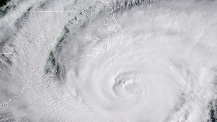 Estado de emergencia: Lo que se sabe del "extremadamente peligroso" huracán Florence 5b9a7df4e9180f96428b4567