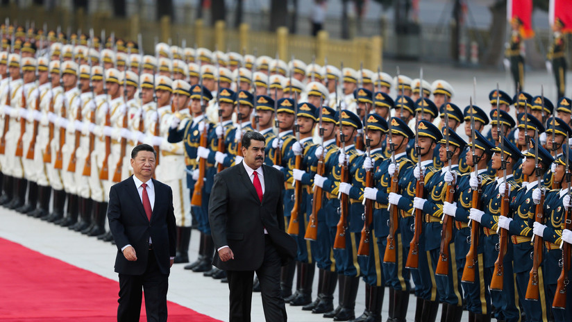 Venezuela y China firman 28 acuerdos de áreas de energía, minería y tecnología