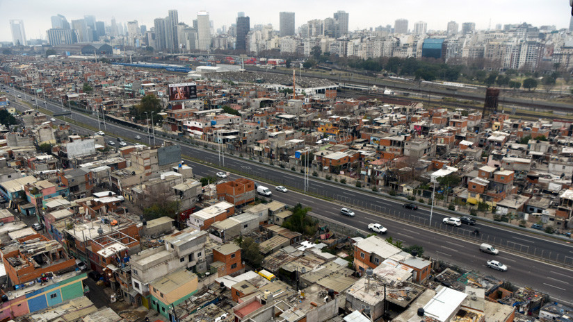La pobreza trepó al 27,3 % en el segundo semestre, anunció el Indec