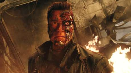 Golpe de nostalgia: Sarah Connor y T-800, juntos en una épica foto de la nueva 'Terminator'