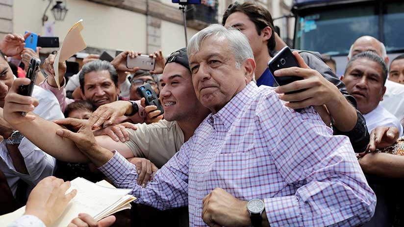 López Obrador presiona a las farmacéuticas mexicanas para que abaraten sus medicamentos