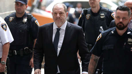 Harvey Weinstein llega a la Corte Suprema de Nueva York en Manhattan, Nueva York, 11 de octubre de 2018.