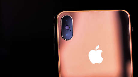 ¿Resistirá?: Lanza un iPhone en una planta nuclear abandonada (VIDEO)