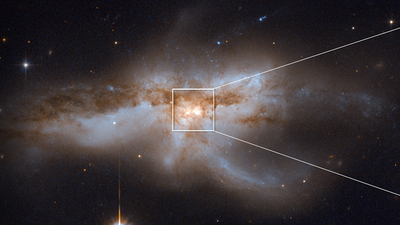 ¿Asà se verá el fin del mundo? La rara imagen de dos agujeros negros que colisionan en una galaxia