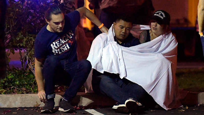 Un video grabado con un móvil muestra el horror, gritos y disparos durante el tiroteo en California