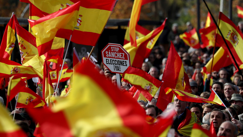 Dos líderes independentistas catalanes inician una huelga de hambre indefinida