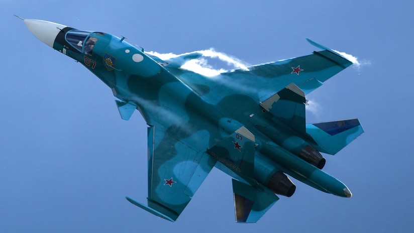 La Fuerza Aérea rusa publica un video donde aviones realizan aterrizajes sin ayuda de instrumentos