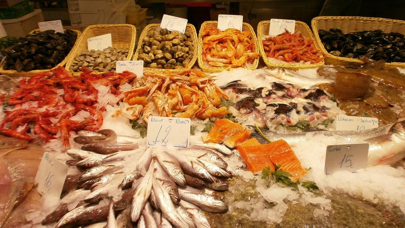 VIDEOS, FOTOS: 'La vendedora de pescado mÃ¡s bella de TaiwÃ¡n' se convierte en tendencia en China