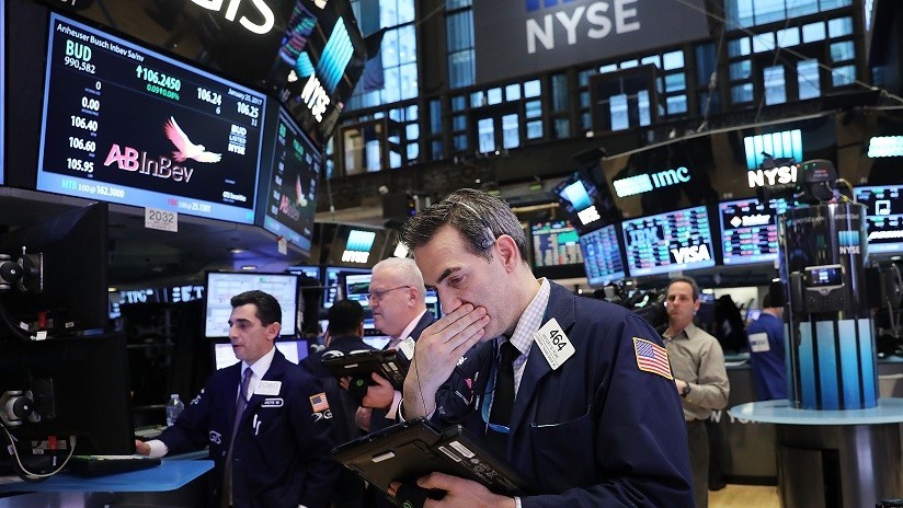 Wall Street vive su peor semana en 10 años y sus índices pierden al menos 7 %