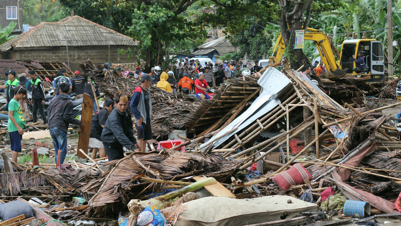MINUTO A MINUTO: El tsunami que se cobró decenas de vidas en Indonesia