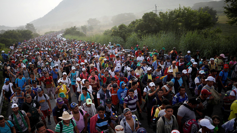 Abusos, violencia e inseguridad: Por qué los migrantes centroamericanos viajan en caravanas