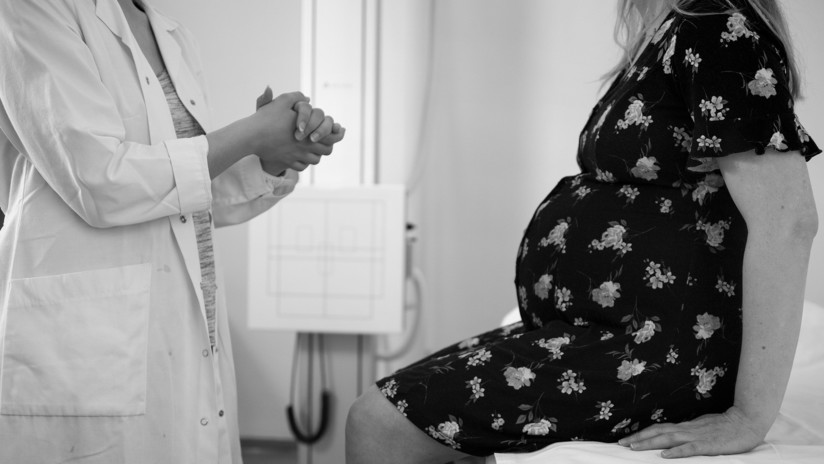 EE.UU.: Acusan a un médico de usar su propio esperma para inseminar a una paciente hace 41 años