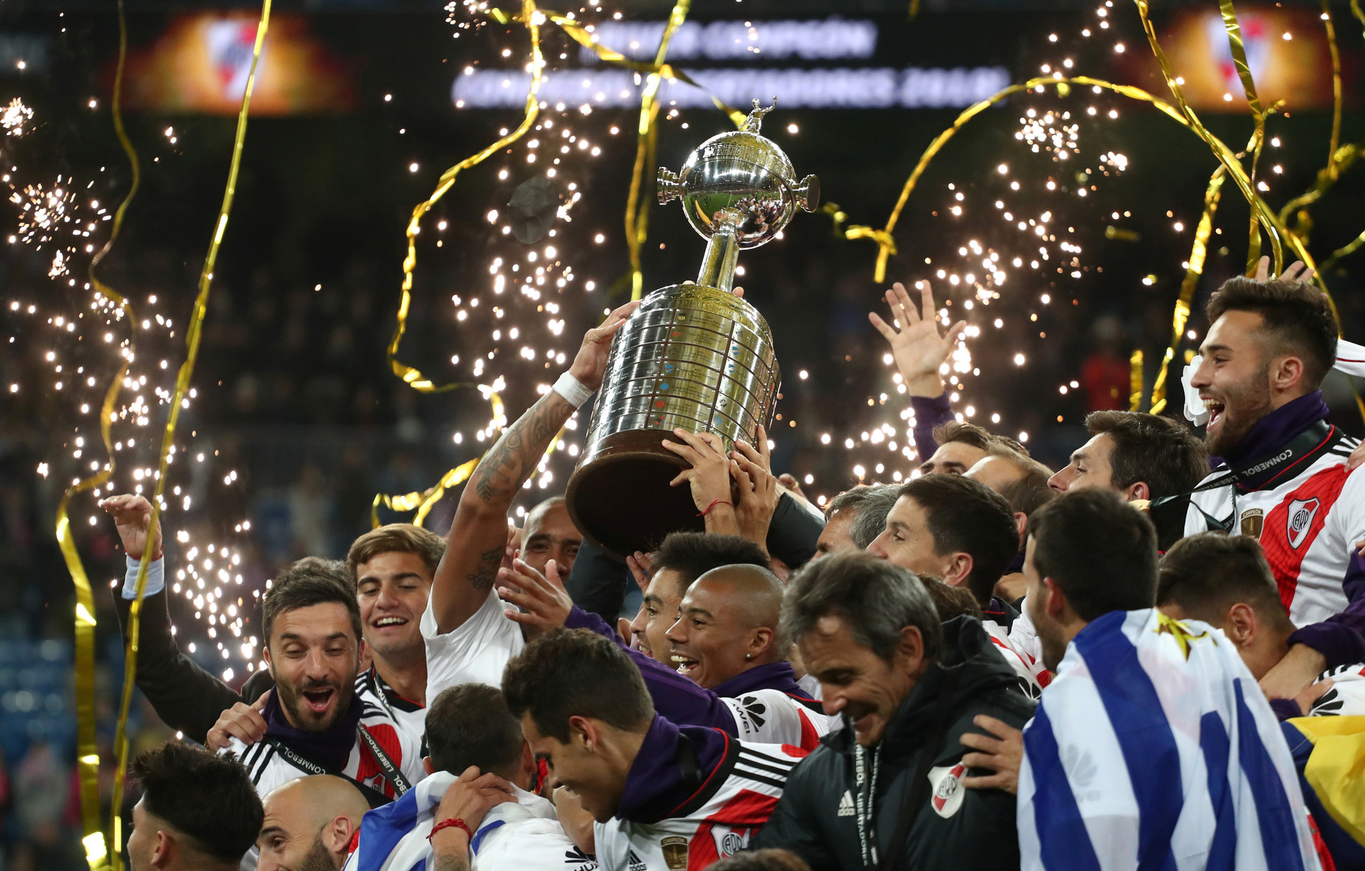 Los mejores momentos de la final de la Copa Libertadores en imágenes
